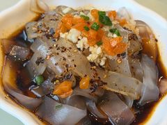荆楚凉粉-莲餐厅·湖北菜·潜江小龙虾店(愚园路店)