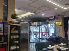 大堂-国人川菜(李家村建东街店)
