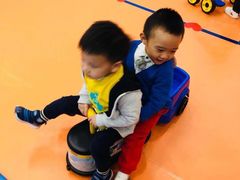 -魔力熊儿童早教托育中心(硚口同馨店)