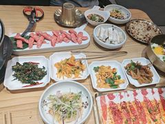 -青瓦餐厅·生鱼片·韩园烤肉(西塔店)