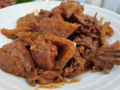 皮胶焖鸭-轩记海鲜餐厅·四十五年老字号·经典粤菜(西区彩虹店)