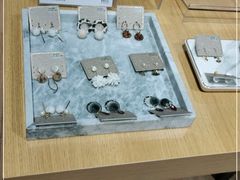 -九木杂物社(江宁金鹰广场店)