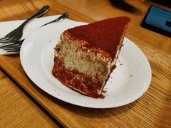 红丝绒蛋糕-Café & Meal MUJI(北京坊店)