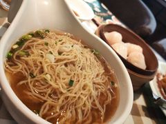 -新大咀港式茶餐厅(宝山万达店)