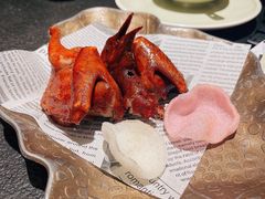 -蝴蝶里·粤菜·点心(滨江龙湖店)