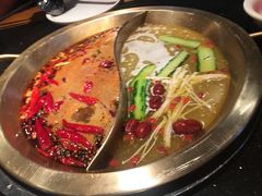 -潮火锅·麻辣牛肉火锅(观音桥方圆·LIVE店)