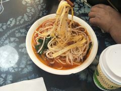 -桥香园云南过桥米线(金马碧鸡店)