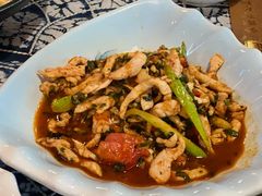 香茅草炒鸡肉-滇道云南特色料理(康定路店)