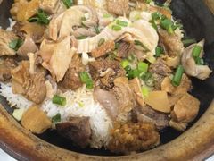 -容里煲仔饭(利丰北路店)