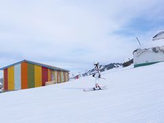 -丝绸之路山地度假区滑雪场