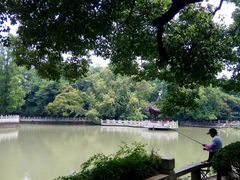 -汇龙潭