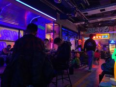 -UP嘻哈酒吧(粉巢店)