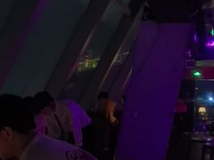 -苏丝的天空高空酒吧Suzie's Sky Bar