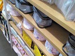 -名创优品(万达广场河东店)