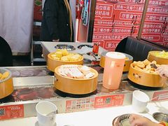 -龍歌自助小火锅(市南金茂湾店)