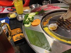-哈哈碳都·牛肋条无限自助烤肉(宝龙店)