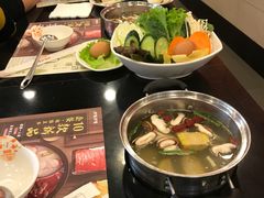 -呷哺呷哺 小火锅 (浦东新欧尚超市店)