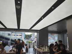 -DJI大疆(深圳华强北曼哈授权体验店)