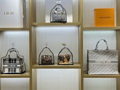 -109度二手奢侈品手表包包珠宝回收(新天地店)