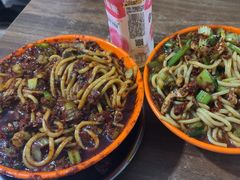 -玲玲米粉·新疆现炒米粉(大十字总店)