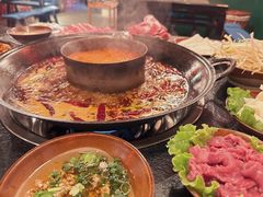 -渝井巷重庆老火锅(沈阳吉祥店)