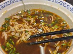 -平娃三宝烧烤·面食(南小街店)