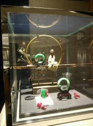 -北京七彩云南翡翠珠宝旗舰店(月坛店)