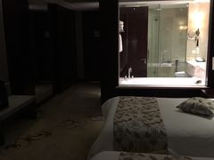 -昆山皇冠国际会展酒店