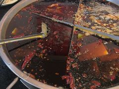 -储奇门鳝鱼火锅(总店)