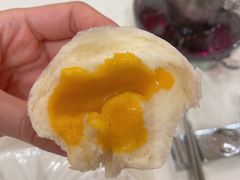 香喷喷流沙包-凤凰楼酒家·粤宴点心(华强北店)