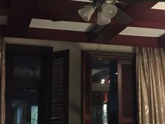 -十号名邸精品酒店（上海音乐学院店）(原复旦五官科医院店)