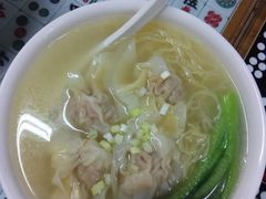 皇牌鲜虾云吞面-莅香岛港式餐厅(滨江道店)