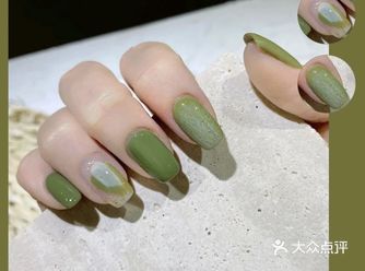 今天给小姐妹们整理出来了一些新款哟 第一款：绿野仙踪