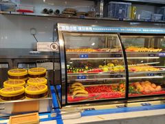 面包甜点陈列柜-蚝英雄鲜蚝自助专门店(长楹天街直营店)