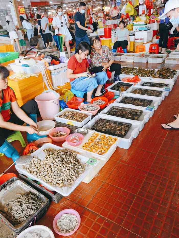 企沙海鲜市场-"我非常非常喜欢去海边,难得有节假日.我们.