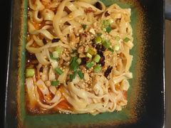 -梧桐树下(云锦世家店)