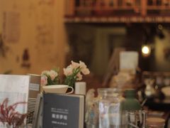 -树洞咖啡(科大店)