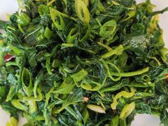 -明月食府(二区干二路店)