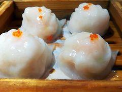 巨无霸鲜虾饺皇-品鱼庄酒家(新世界大酒店店)