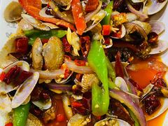 -四川小胡子海鲜(丁村万人海鲜广场店)