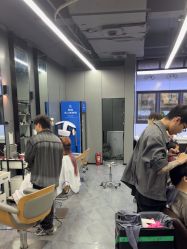 点击看大图 -藤野造型烫发染发