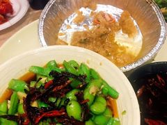 -巴厘龙虾·榜首油焖大虾(音乐学院·沿江酒馆店)