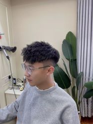 -贝勒爷专业男发