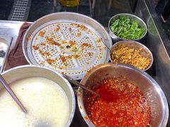 -黑色经典臭豆腐·湖南特产(步行街店)