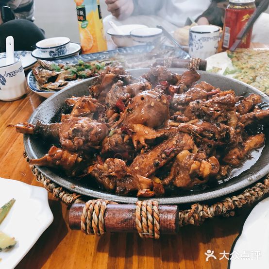 姐妹炒鸡店(黄山二路店)