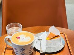 拿铁咖啡-小西家作•精致蛋糕(富力爱丁堡店)