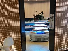 -涨巢·潮玩水疗局