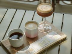 -SAFARI COFFEE