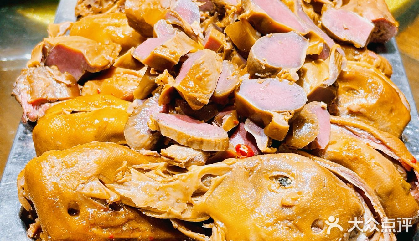 香乡村大龙虾[礼花]20 年传承口味嗨翻你的味蕾