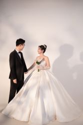-MAO亲爱的猫婚纱摄影工作室